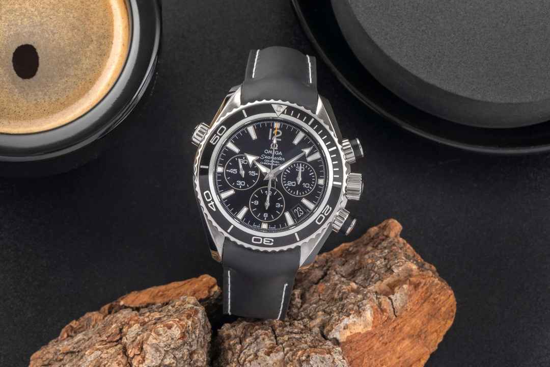  Omega Seamaster Planet Ocean Chronograph Stahl Automatik Ref 222.32.38.50.01.001  