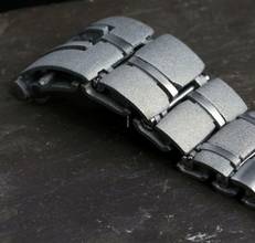 Thumbnail von Holthinrichs Deconstructed Titanium Black Rhodium3D printed Case