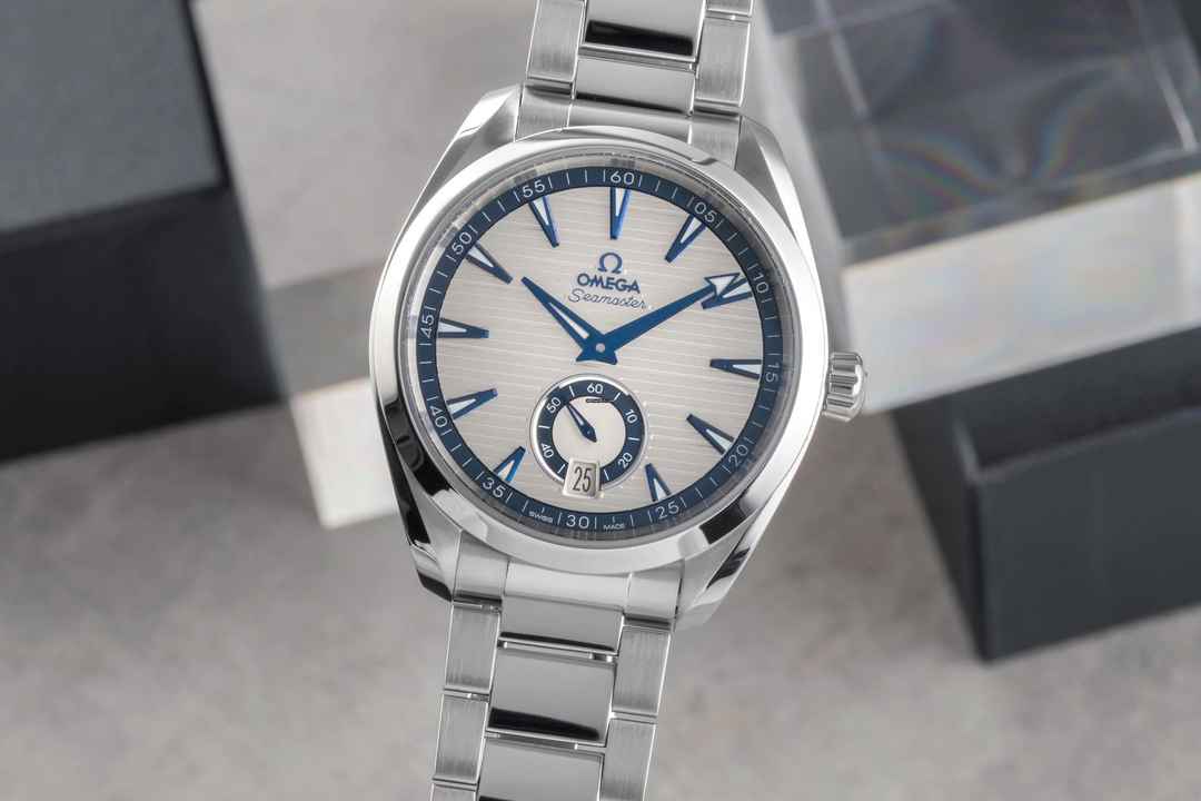 Omega Seamaster Aqua Terra Stahl Herrenuhr 220.10.41.21.02.004 B&P 