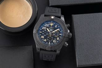 Thumbnail von Breitling Avenger Hurricane Chronograph Breitlight Automatik XB12101A/BF46 B&P