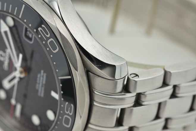  Omega Seamaster Diver 300 M Prof. 007 Limited James Bond 50th Anniversary 21230412001005  