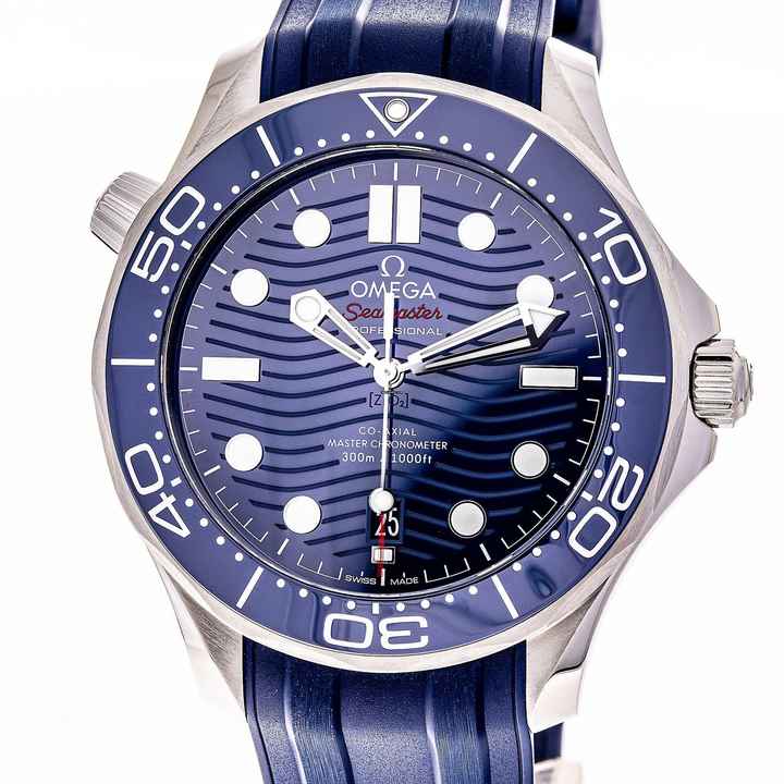  Omega Seamaster Diver 300 M 42 Blue – 210.32.42.20.03.001 – NEW & Unworn – 08/2024 Full Set 