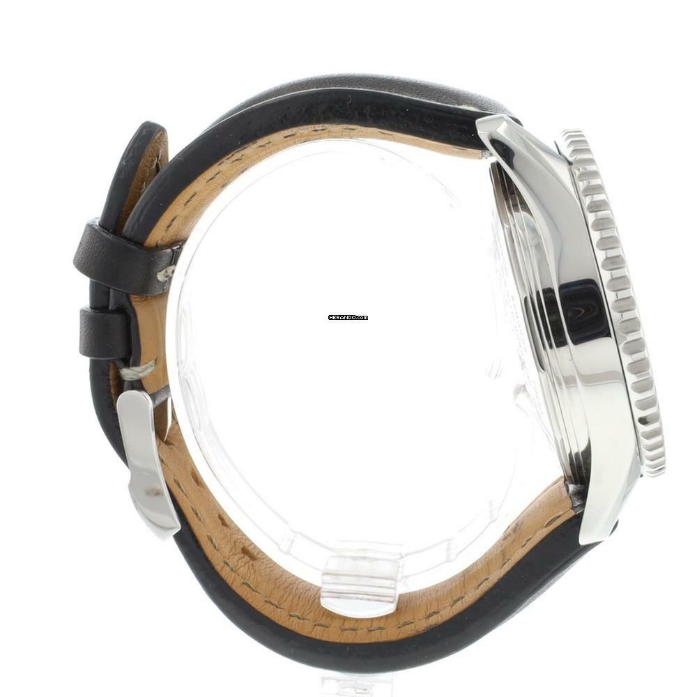 Thumbnail von Breitling Navitimer World GMT Chronograph Black Dial 46MM