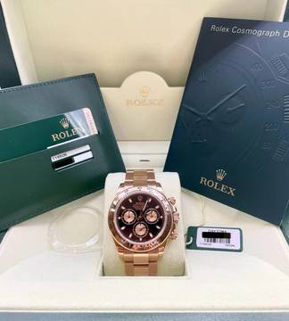  Rolex Daytona Black Dial Rosegold 18Kt. with Box & Papers in Mint condition UNPOLISHED Full set Full links 