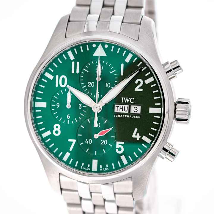  IWC Fliegeruhr Chronograph Pilot 43 Green – IW378006 – NEW & Unworn – 08/2025 Full Set Germany 