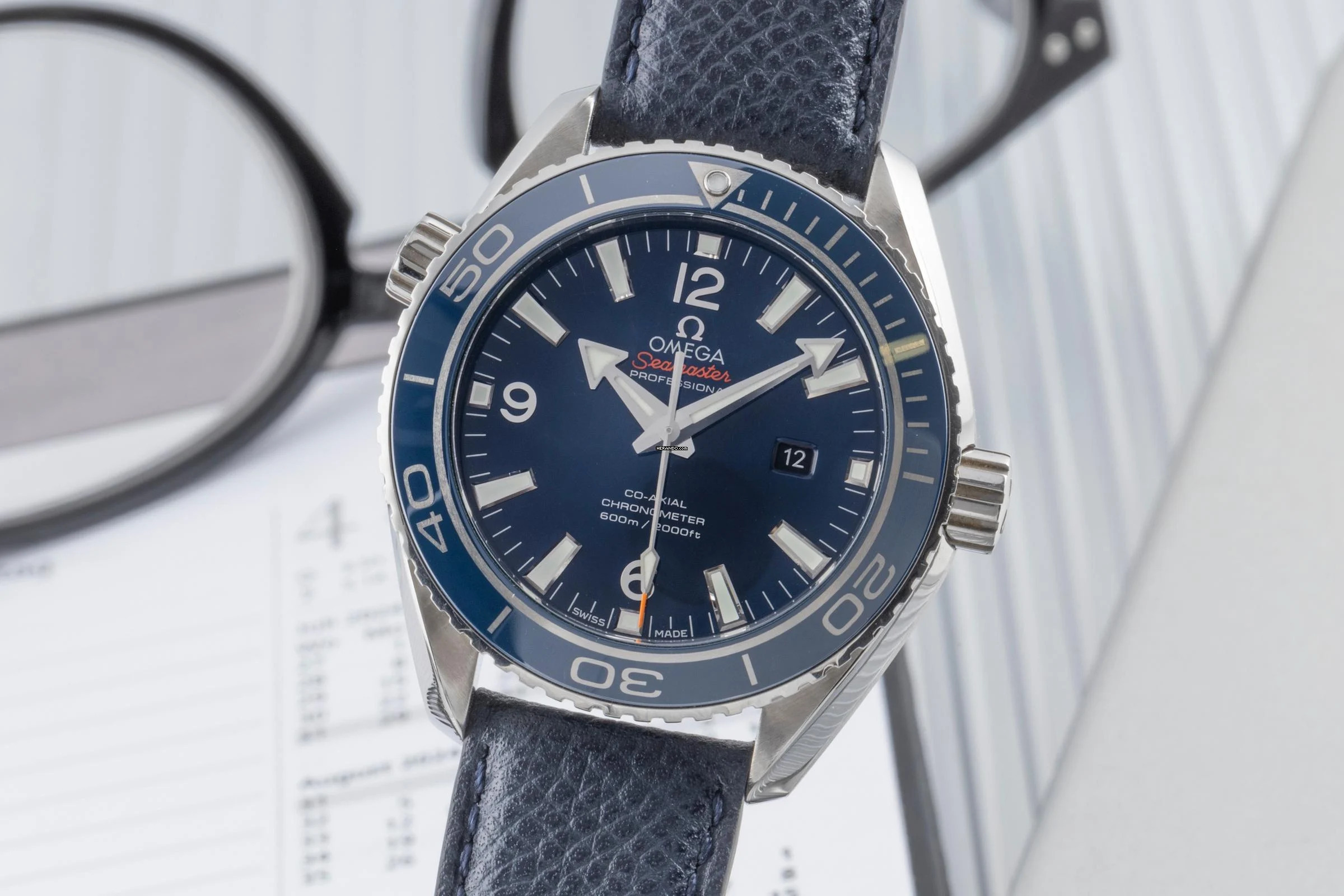  Omega Seamaster Planet Ocean Titan Automatik Ref. 232.92.38.20.03.001 B&P 2020  