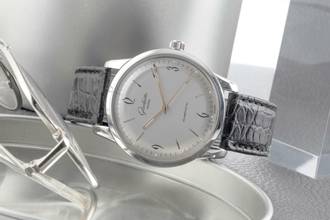 Thumbnail von Glashütte Original Sixties Stahl Automatik Ref.1-39-52-01-02-04 B&P 2020