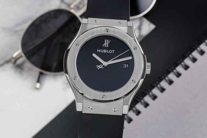  Hublot Classic Fusion 45 Automatik Titan 511.NX.1270.RX Limited  