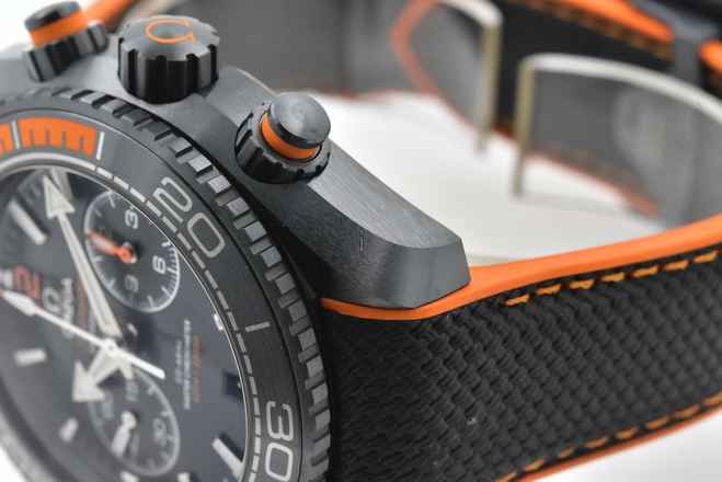  Omega Seamaster Planet Ocean Chronograph Deep Black 21592465101001  