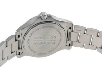 Thumbnail von Breitling Avenger GMT Stahl Automatik Herrenuhr A32397101A1A1 B&P