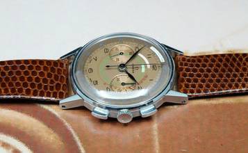Thumbnail von Omega VERY EARLY CAL 320 CHRONO WITH RARE STUNNING DIAL IN MINT CONDITION