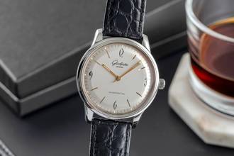 Thumbnail von Glashütte Original Sixties Stahl Automatik Ref.1-39-52-01-02-04 B&P 2017