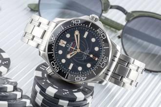 Thumbnail von Omega Seamaster Diver 300 M James Bond Automatik Stahl 210.22.42.20.01.004 B&P