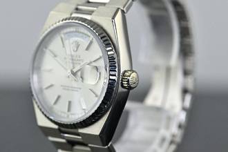 Thumbnail von Rolex Day-Date Oysterquartz very rare Vintage 19019 | Collectors Full Set | white gold