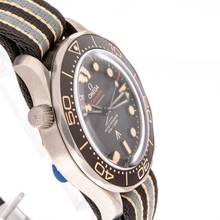 Thumbnail von Omega Seamaster Diver 300 M Bond 007 – 210.92.42.20.01.001 – NEW & Unworn – 2021 Full Set