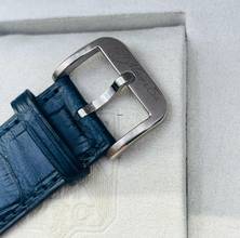 Thumbnail von H.Moser & Cie. Venturer Small Seconds Xl Whitegold Full set year 2019 Blue dial Top condition with box+papers