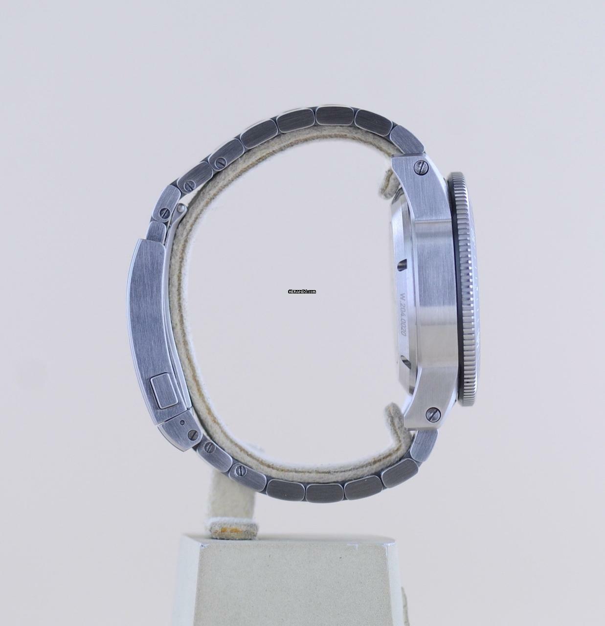 Thumbnail von Fortis N-42 Novonaut Day Date Chronograph Legacy Edition B+P