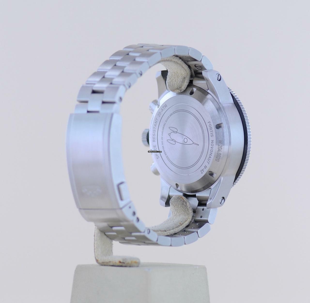 Thumbnail von Fortis N-42 Novonaut Day Date Chronograph Legacy Edition B+P