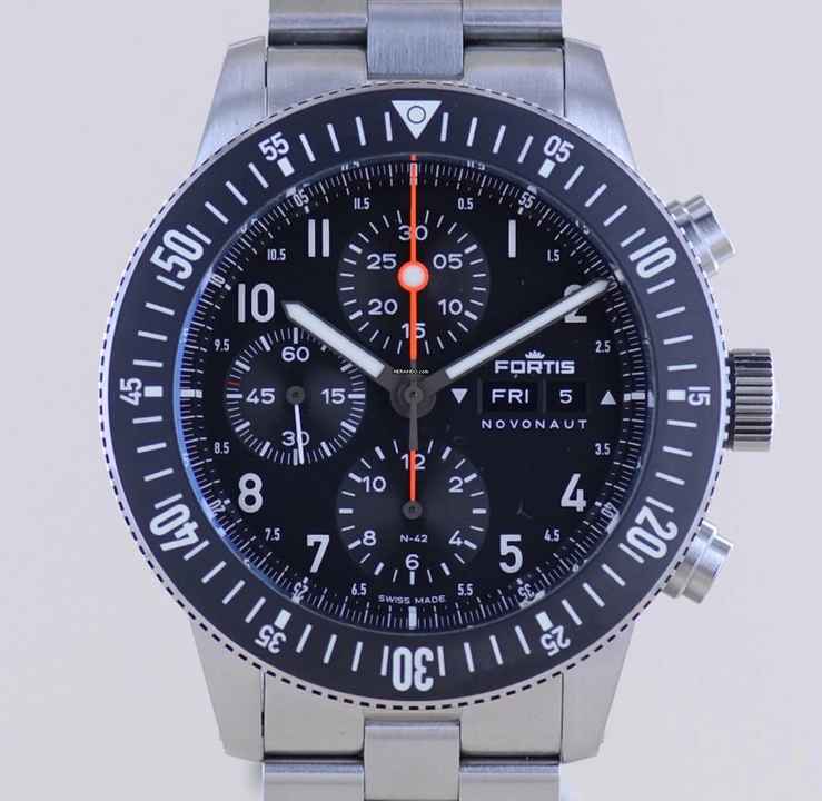  Fortis N-42 Novonaut Day Date Chronograph Legacy Edition B+P  