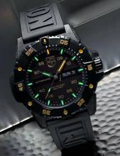 Thumbnail von Luminox XS.3865.GOLD Herrenuhr Master Carbon Seal Automatik Limited Edition 45mm 20ATM