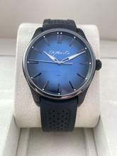 Thumbnail von H.Moser & Cie. Pioneer Centre Seconds FULL SET WITH BOX&PAPERS