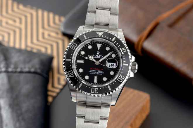  Rolex Sea-Dweller Single Red Stahl Herrenuhr Ref. 126600 Box & Papiere 2022 