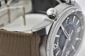 Thumbnail von Jaeger-LeCoultre Polaris 42mm Q9068650 Blue Gradient Opaline Dial
