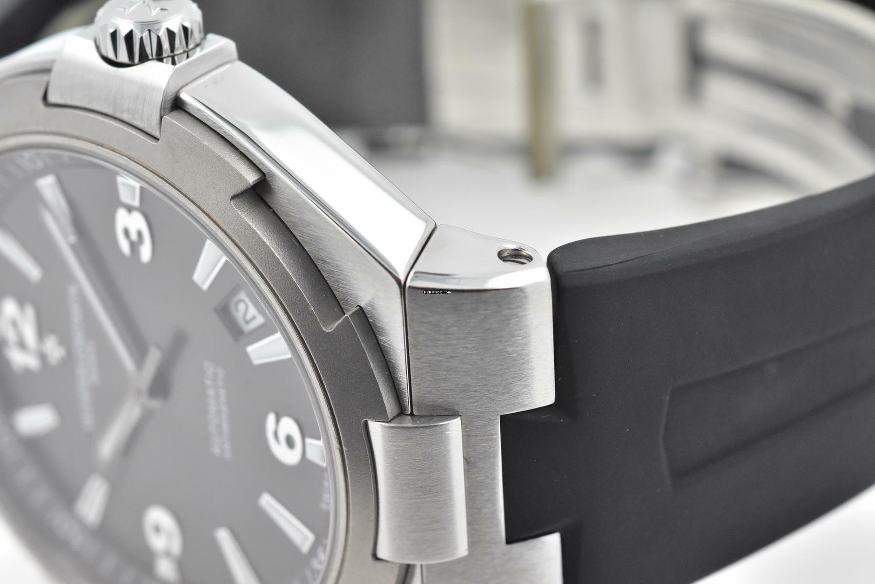  Vacheron Constantin Overseas Automatik 47040/000W-9500  