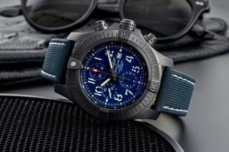 Thumbnail von Breitling Super Avenger 48 Night Mission Chronograph V13375101C1X1 B&P 2021