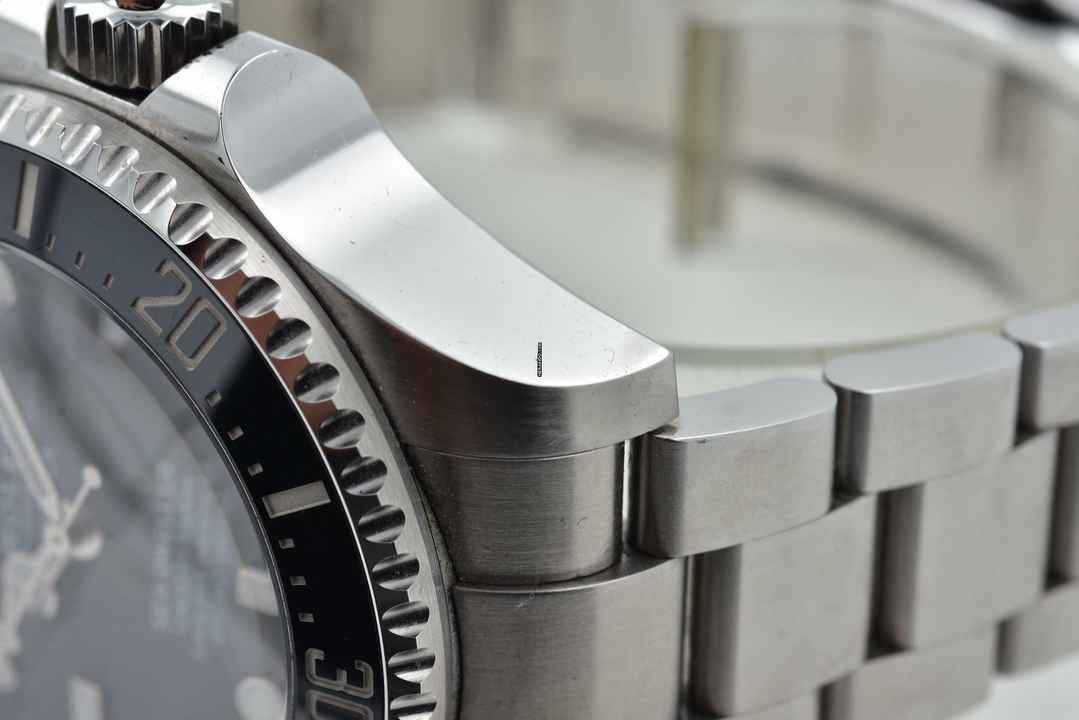  Rolex Sea-Dweller Deepsea Deep Sea 126660 LC010  