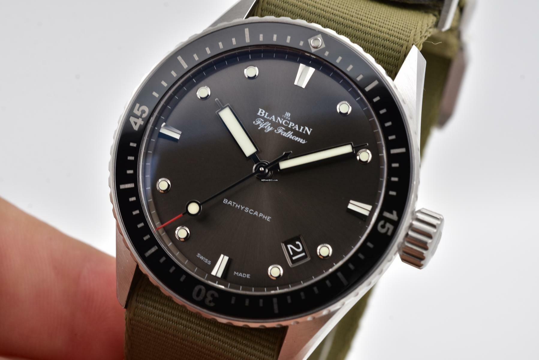 Thumbnail von Blancpain Fifty Fathoms Bathyscaphe 5000-1110-B52A