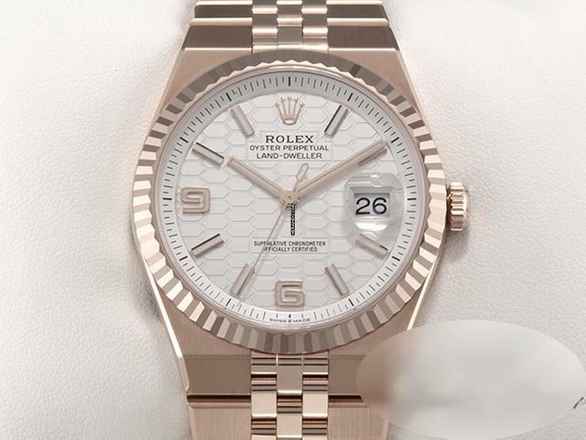  Rolex Land-Dweller 40mm 127335 2025 Rosegold 750 Automatik Gold  