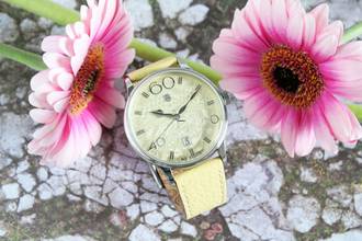 Thumbnail von Alexander Shorokhoff Emotio Uno 2 Varianten creme und weiss limitiert auf 50 Exemplare