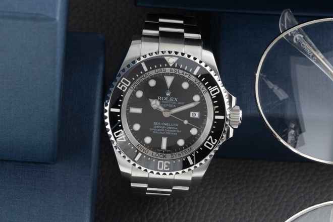  Rolex Sea-Dweller Deepsea Black Dial Oyster Edelstahl Automatik Ref. 116660 
