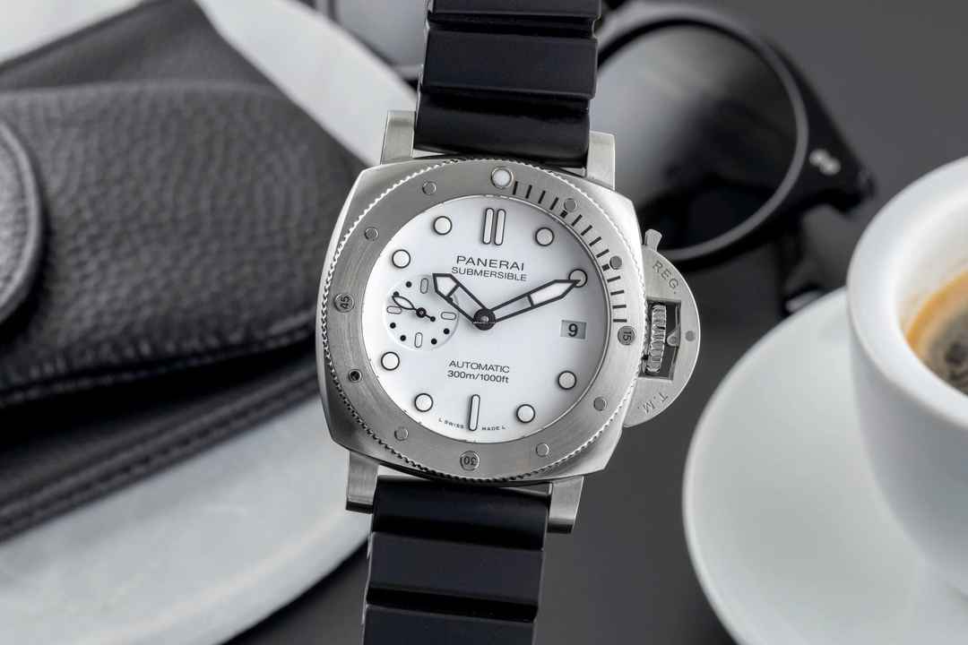  Panerai Submersible Edelstahl Automatik Herrenuhr Ref. PAM01223 B&P 2022 