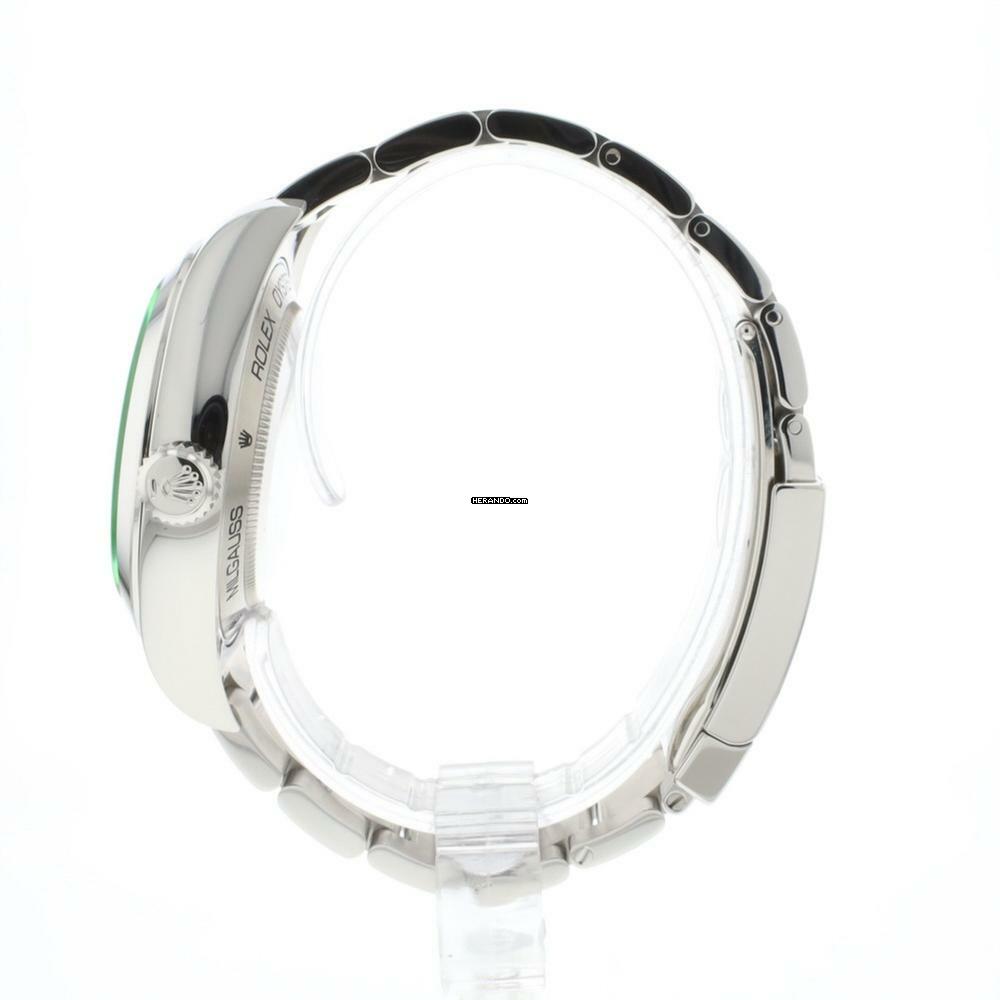  Rolex Milgauss Black 116400GV Like New 