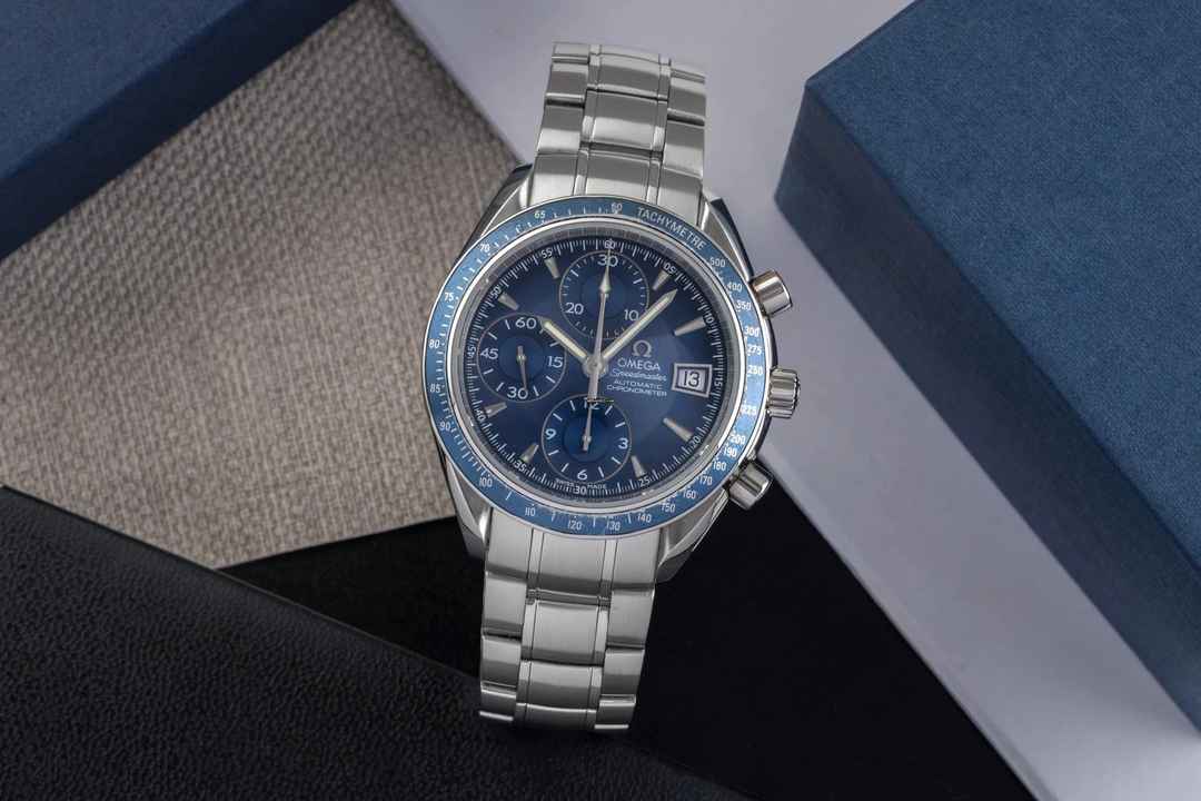  Omega Speedmaster Date Chronograph Automatik Stahl Herrenuhr Ref. 3212.80.00 