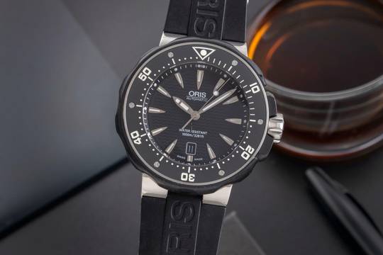  Oris Pro Divers Titan Automatik Herrenuhr Ref. 01 733 7646 7154-07 4 26 04TEB 