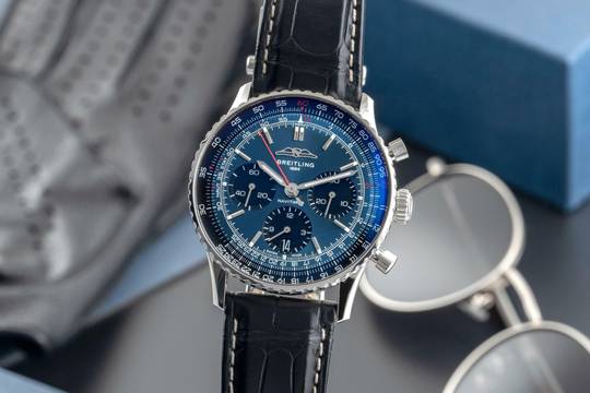  Breitling Navitimer 01 Chronograph 41 Automatik Ref AB0139241C1P1 B&P 