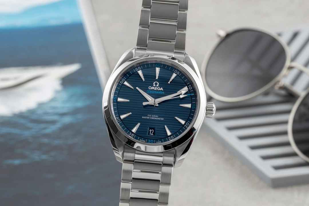  Omega Seamaster Aqua Terra Automatik Herrenuhr Ref. 220.12.41.21.03.001 B&P 2018 