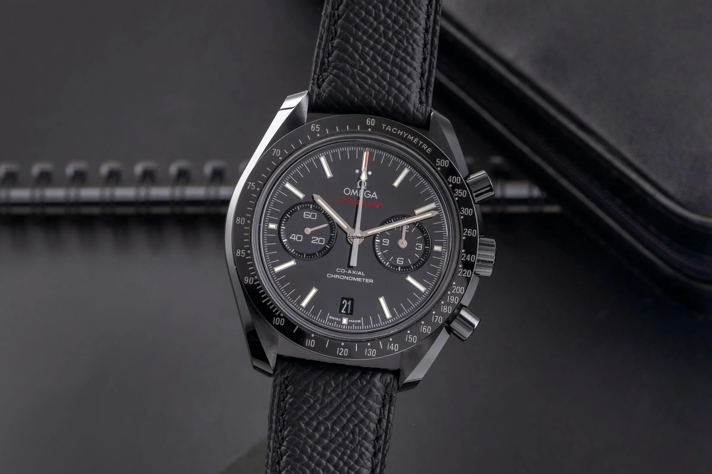  Omega Speedmaster Dark Side of the Moon 311.92.44.51.01.007 B&P 