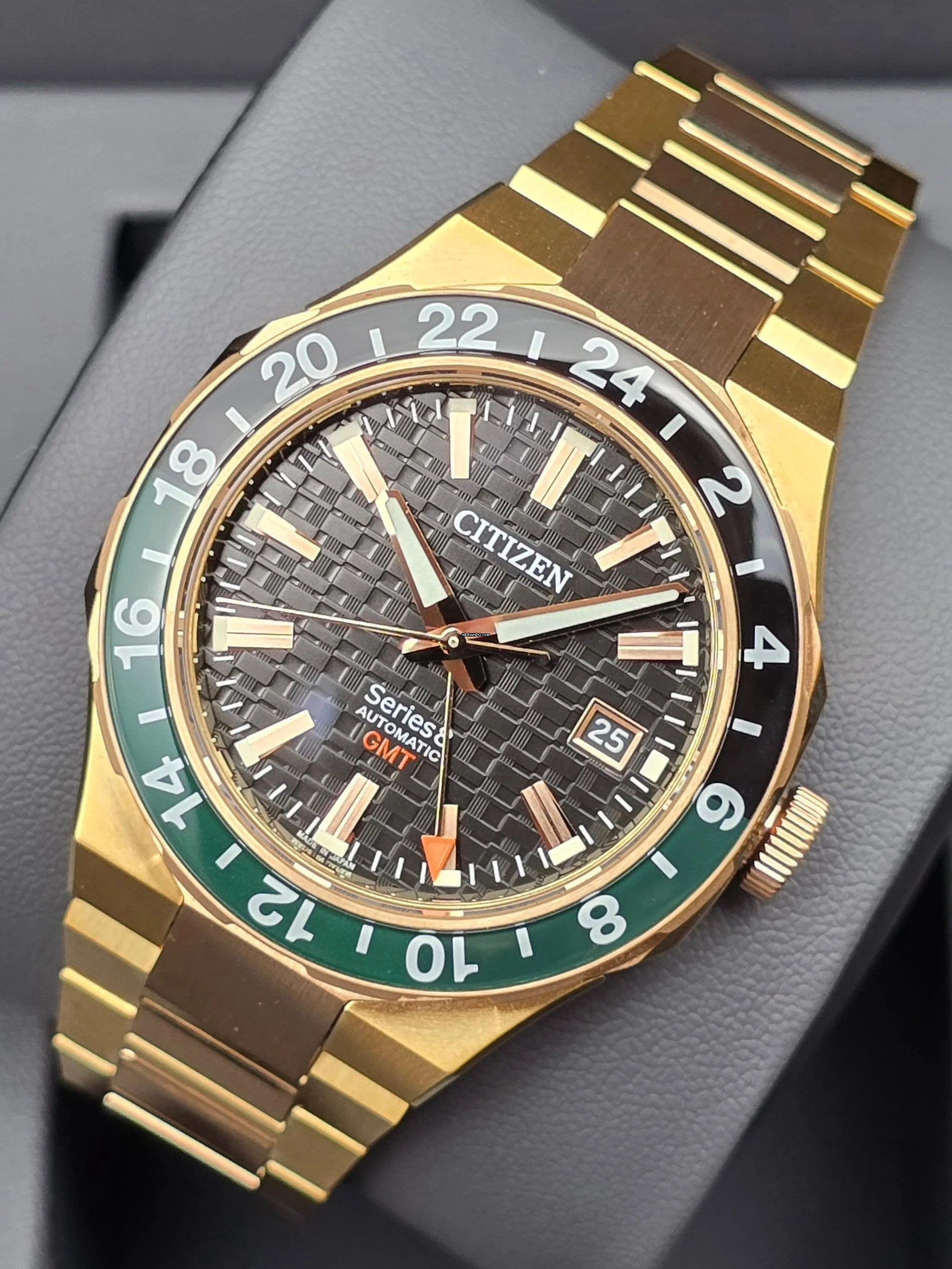  Citizen Series 8 880 GMT NB6033-51E Two-Tone New Full Set 2025 