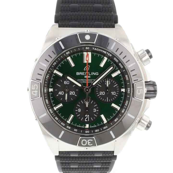  Breitling Chronomat Super Chronomat B01 Steel Green Dial 