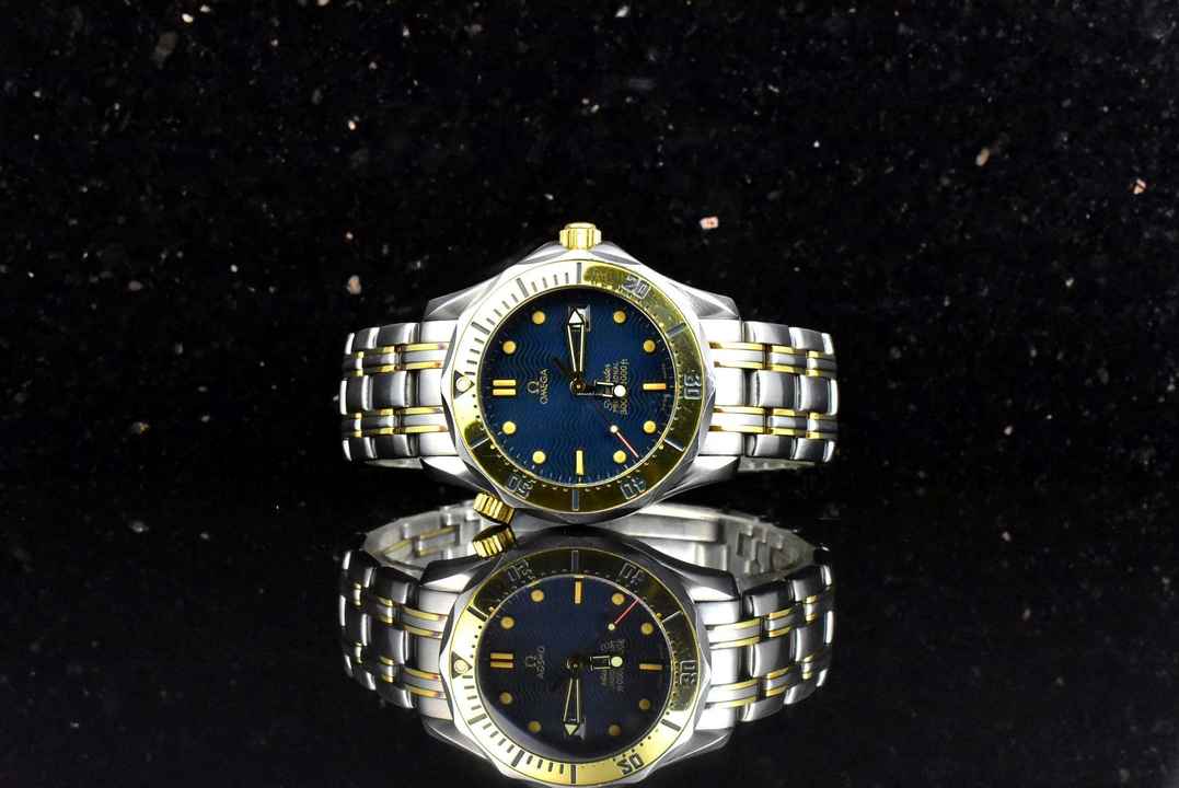  Omega Seamaster Diver 300 M Professional Stahl / Gold 2362.80 Blue Dial - Medium Size 