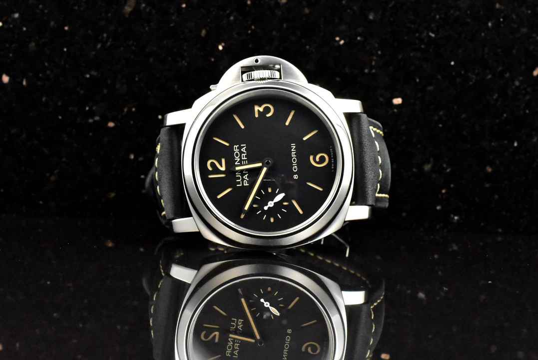  Panerai Luminor Base 8 Days Giorni / 8 Days PAM00915 unpoliert Stahl 44MM - B&P 2020 