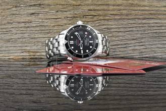 Thumbnail von Omega Seamaster Diver 300 M Co Axial 36MM Mid Size Black Dial - Full Set