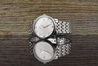 Thumbnail von Omega De Ville Prestige Co Axial 40MM Ungetragen / NOS Silver Dial - Full Set 2022