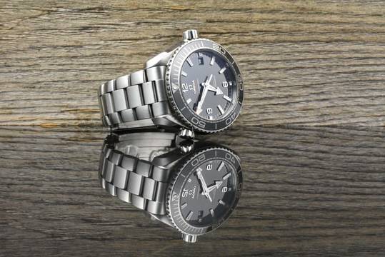  Omega Seamaster Planet Ocean 600M Co-Axial 43.5 Master Chronometer Black Ceramic - 2018 