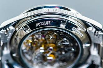 Thumbnail von Omega Speedmaster limited Apollo XI 1969 to 94 | Platinum | skeletonized | Full Set