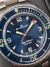 Thumbnail von Blancpain Fifty Fathoms Automatique 42.3mm 5010 12B40 98S Titanium - Blue Dial Unworn/New Condition Full Set 9-2025